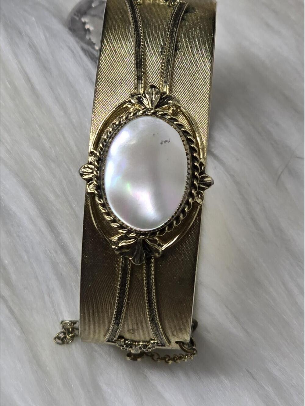 Whiting Davis Gold Tone Mother of Pearl Hinged Bangle 1970s